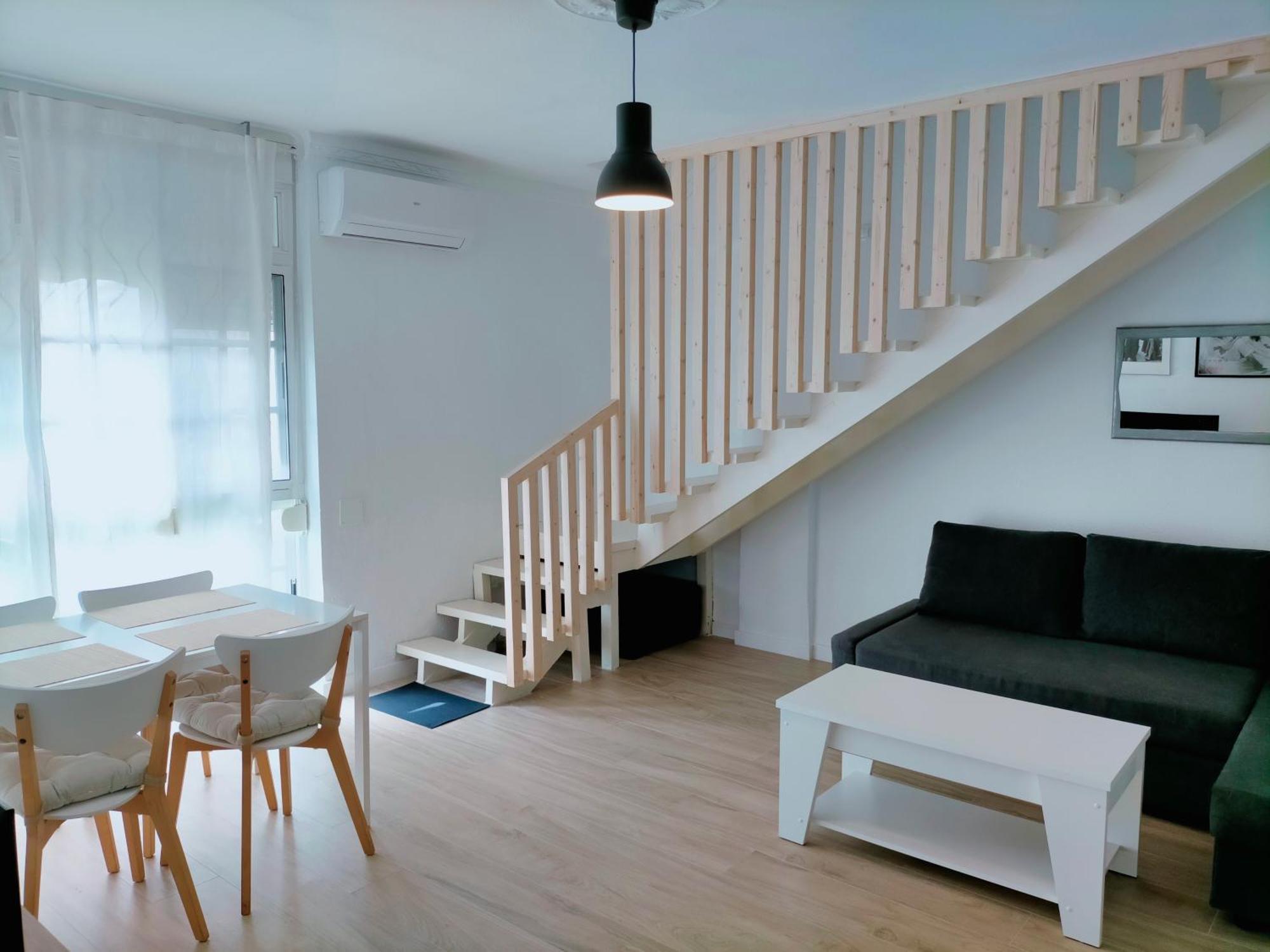 Apartamento Malaga Prat Luaran gambar